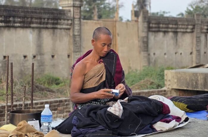 thay minh tue doc kinh nguyen goc 1